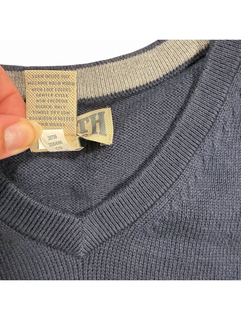 Duluth Trading Co. Men's Navy Blue V-Neck Sweater Vest Size XL